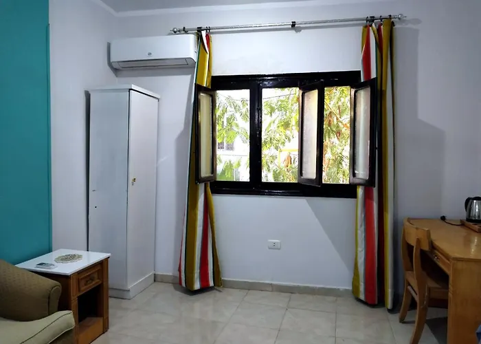 3 A In Of 4 Hostel
