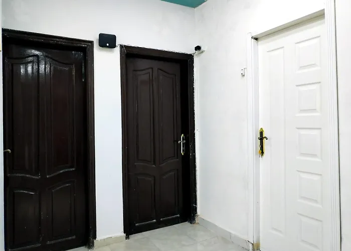 3 A In Of 4 Hostel